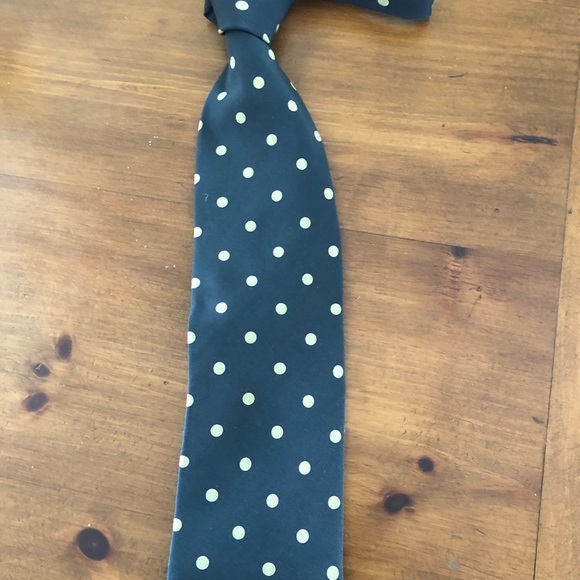 👀 Elegant GIORGIO ARMANI Silk Tie - Picture 4 of 4